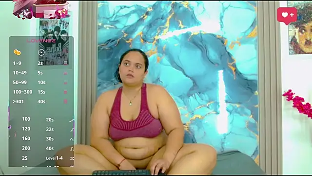 brunnette_hot élő XXX-chatje