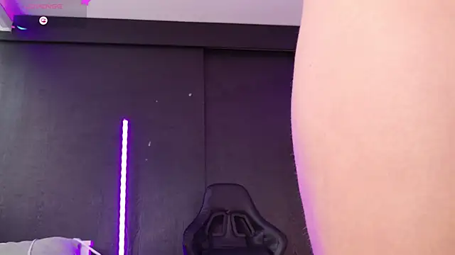 yourdream_6 Adlı Modelin Canlı XXX Sohbeti