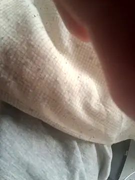 948197: διαδικτυακό σόου στην κάμερα