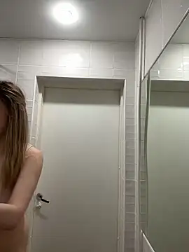 blonde_exe Webcam-Show