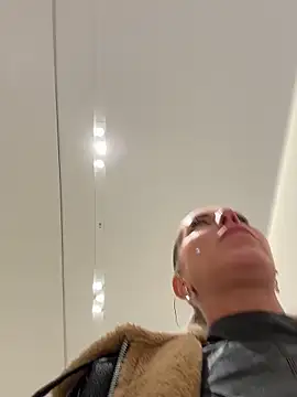 LisaMurr webkamerás műsora