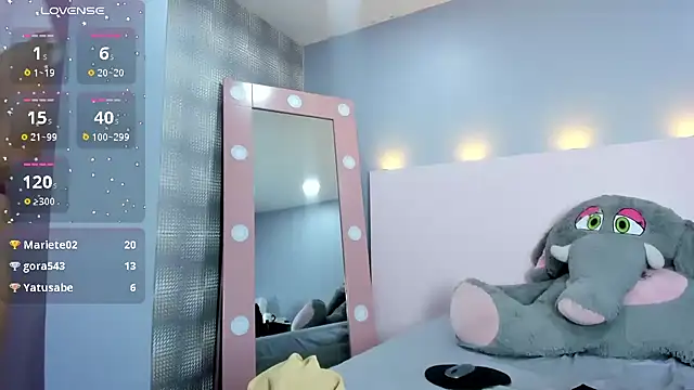 Sol_Radiant's Live XXX Chat