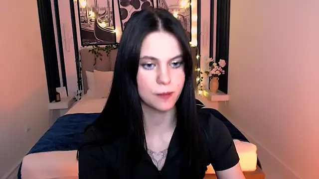 Pertunjukan Kamera Web _Scarlett_Lee_