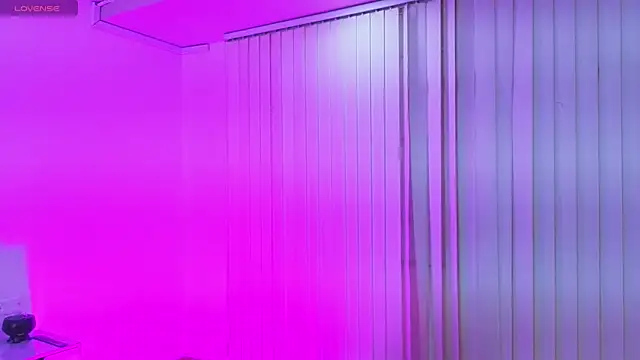 _sharlotte777's Live XXX Chat