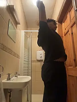 Pokazy przed kamerką – MrCa1