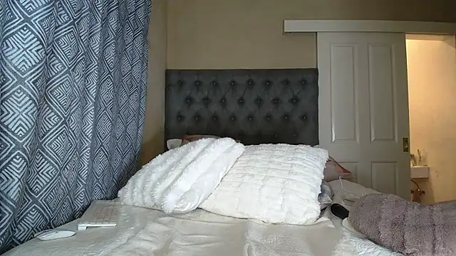 Chat +18 de nanababe1 ao vivo