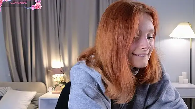 Vixaria's Live XXX Chat