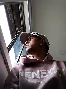 kaloumario webcam show