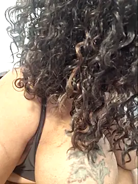 Big_Booty_Bonnie's Live XXX Chat