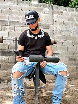 PIGHIGHDIRTY_p0's Live XXX Chat