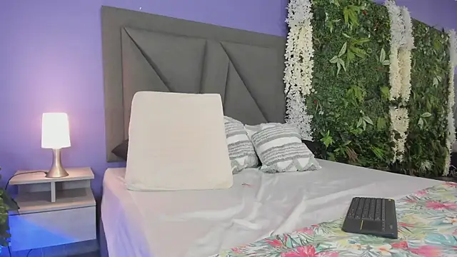 Gaby_cruz_: онлайн-секс-чат