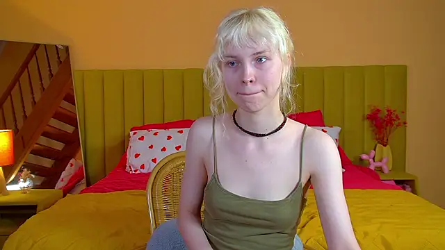 HannahHollis – Naživo XXX chat