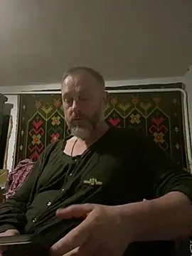 Frosl élő XXX-chatje