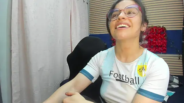 rosse_2504 Live XXX-chat