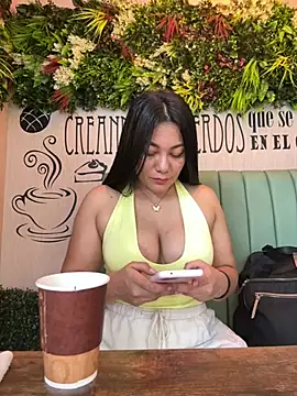 Abril10_'s Live XXX Chat