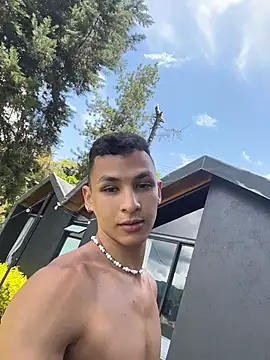 liuscast22 在線直播表演