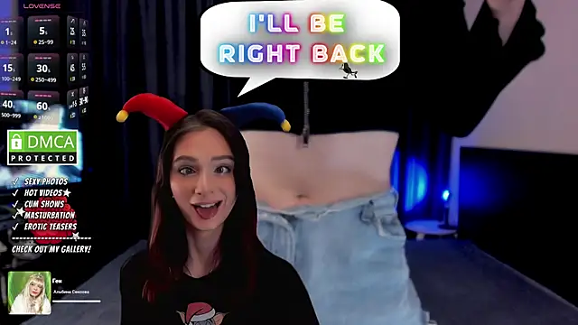 Lee_Loo: διαδικτυακό σόου στην κάμερα