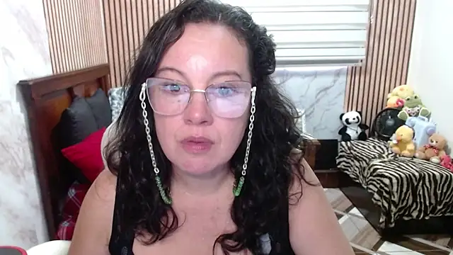 Sonialorens_ 现场XXX聊天