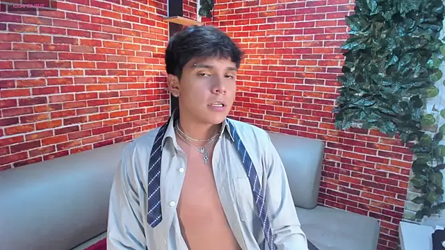 Онлайн чат XXX Thiago_Kozak