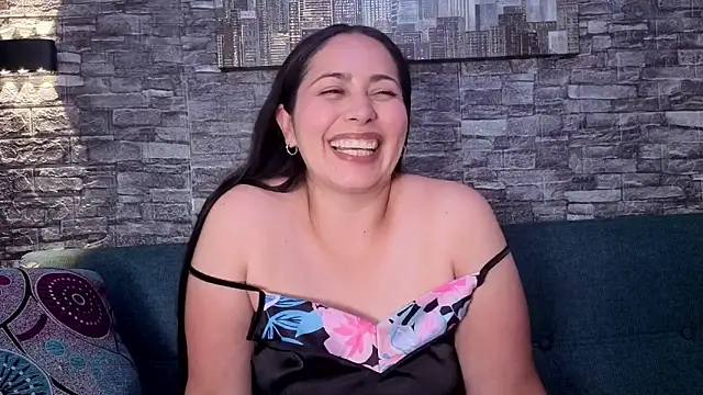 valeriavgのライブXXXチャット