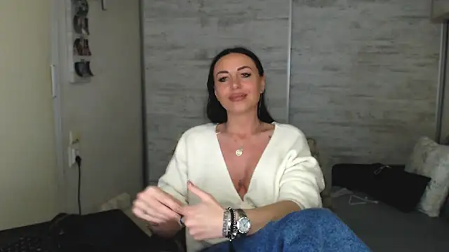 Chat +18 de CloveLove ao vivo