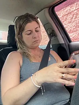 NikkiBlisss' Webcam Show