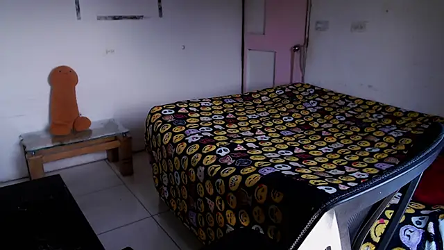 girl_milk2's Live XXX Chat