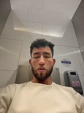 liam_bronw élő XXX-chatje