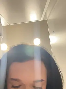 Flora_Ray 现场XXX聊天