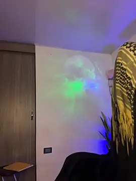 Pokazy przed kamerką – FreszX