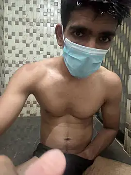 BadBoyTom78 Show in webcam