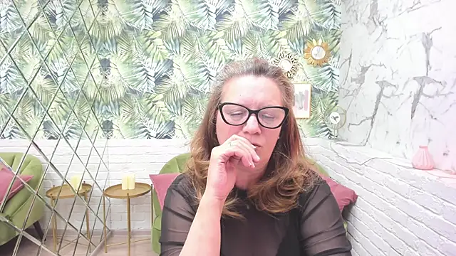 LeaPure's Live XXX Chat