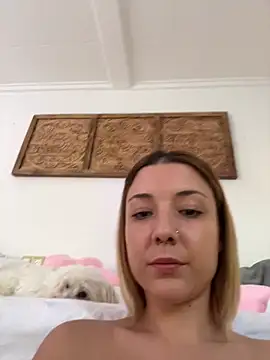 KarlaLuar_ live XXX chat