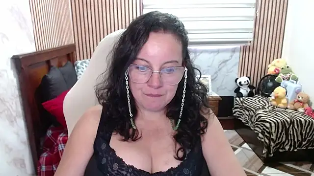 Sonialorens_ লাইভ XXX চ্যাট