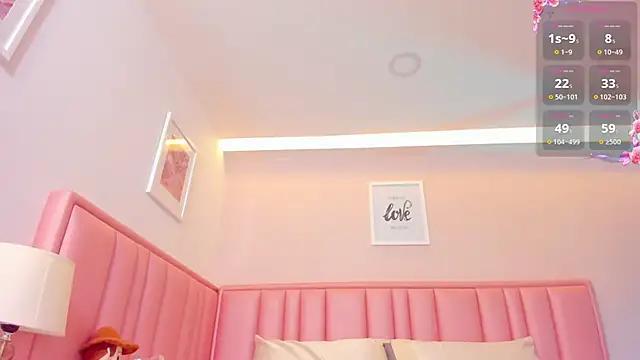 adhara__skinny: онлайн-секс-чат