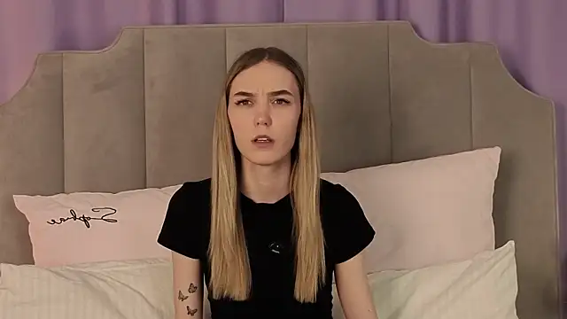 NikkiRyx Live XXX-chat