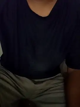 X-boy-11 Show in webcam