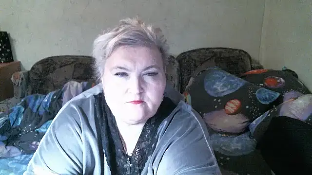 Lana555 现场XXX聊天