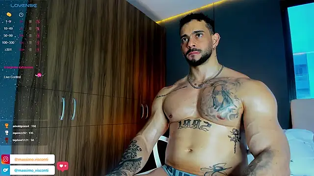 massimo_visconti live XXX chat