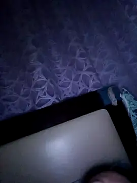 LeilaSaint: вебкам-шоу