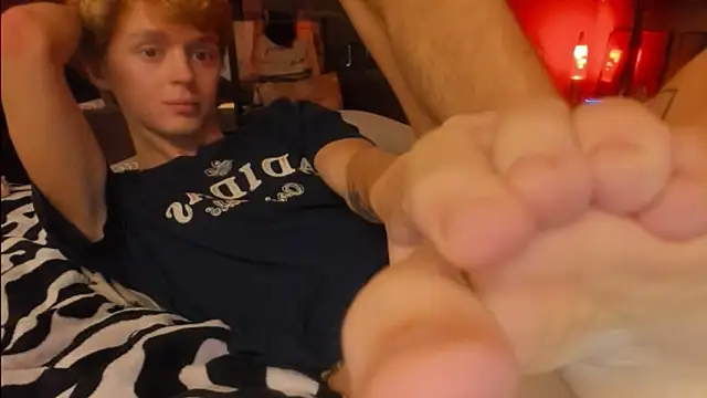 Chat XXX ao vivo de angelAndyy