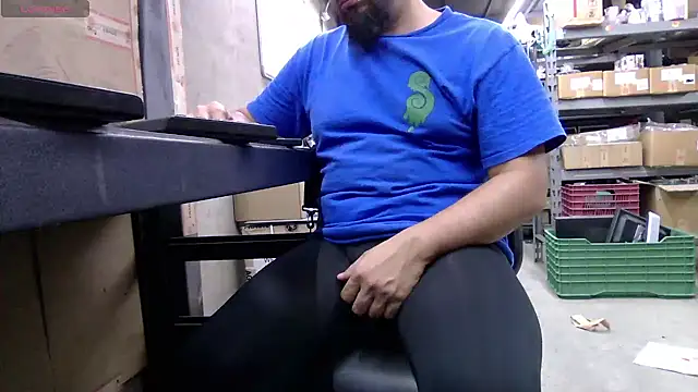 BustedCall webcam show