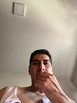 Atomixis élő XXX-chatje