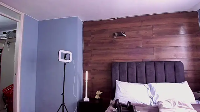 anthonylatynxd Live XXX Chat