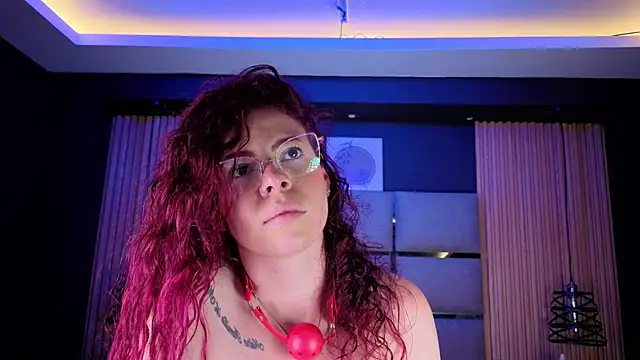 MiaTorres4n Live XXX chat