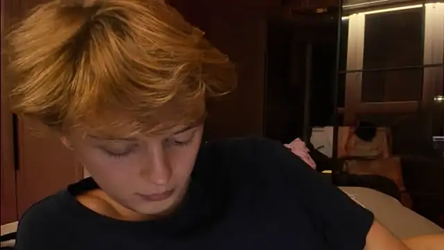 Онлайн чат XXX angelAndyy