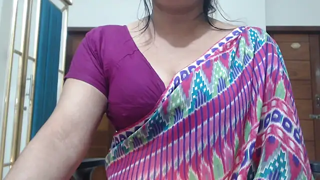 Maisa-130 Live XXX-chat