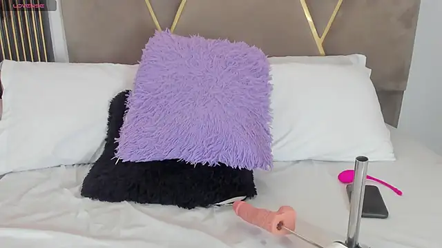 Chat +18 de Littlee___Molly ao vivo