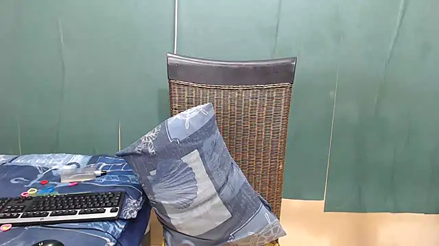 Chat XXX Live CreamyTea