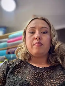 VIOLETA-25_'s Live XXX Chat